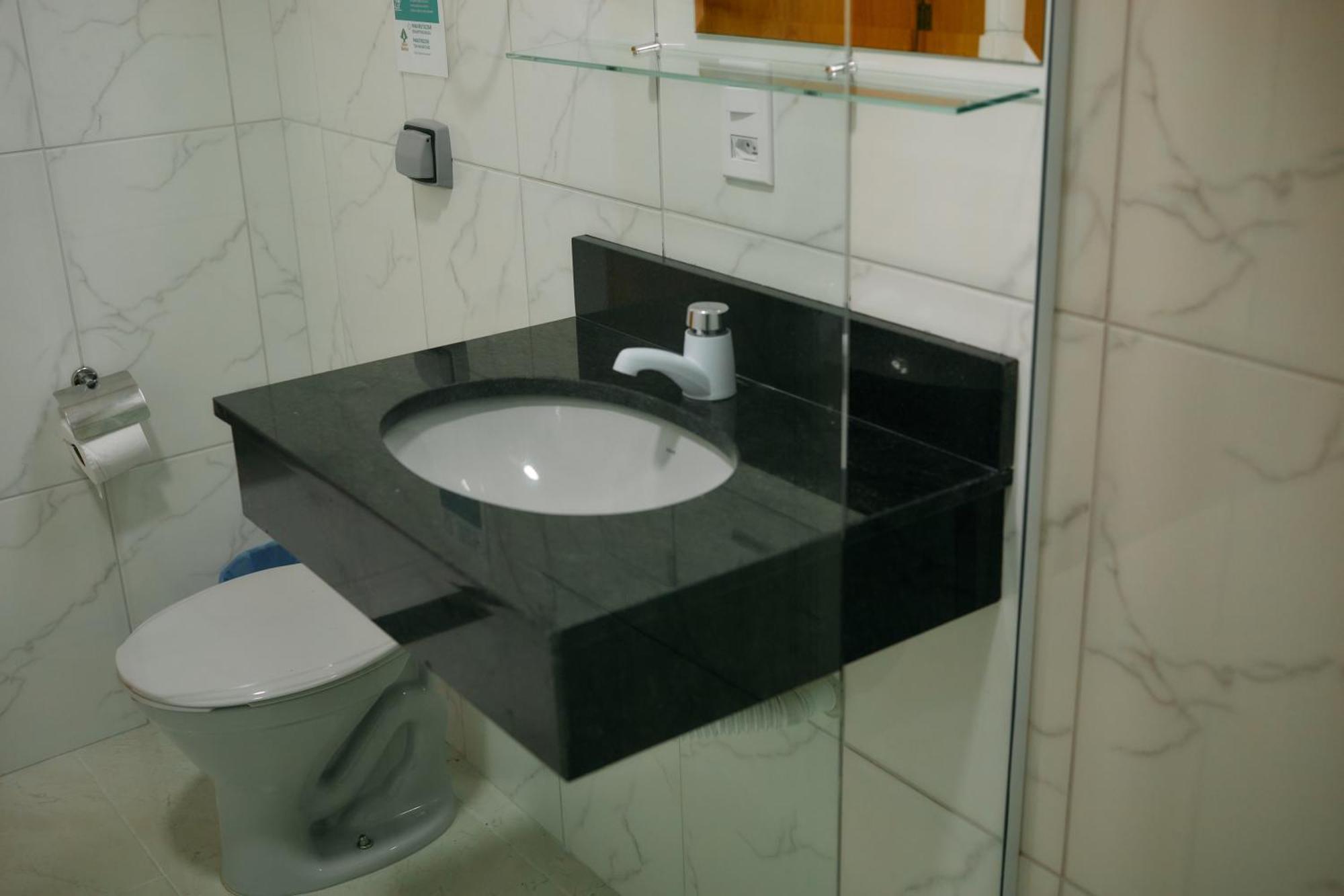 Hotel Beirut Aparecida  Bagian luar foto